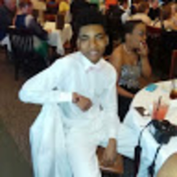 Meet your Posher, Devon - Picture 1 of 1